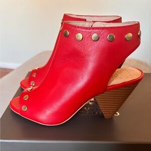 Vince Camuto Red Leather Peeptoe Sandals 5.5